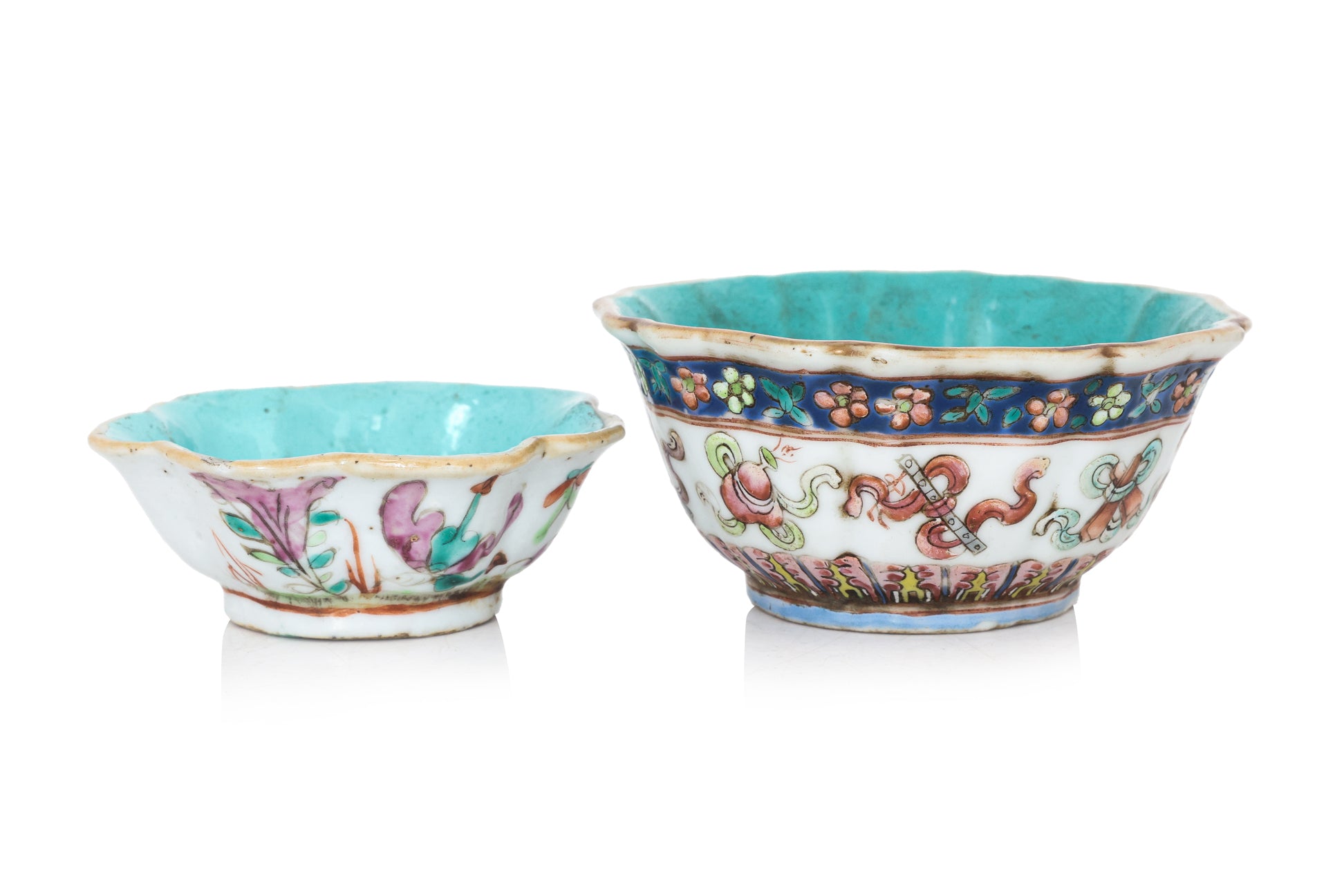 TWO FAMILLE ROSE PORCELAIN BOWLS