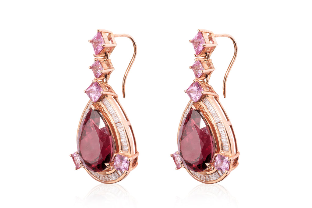 A PAIR OF PINK TOURMALINE, PINK SAPPHIRE AND DIAMOND DROP EARRINGS
