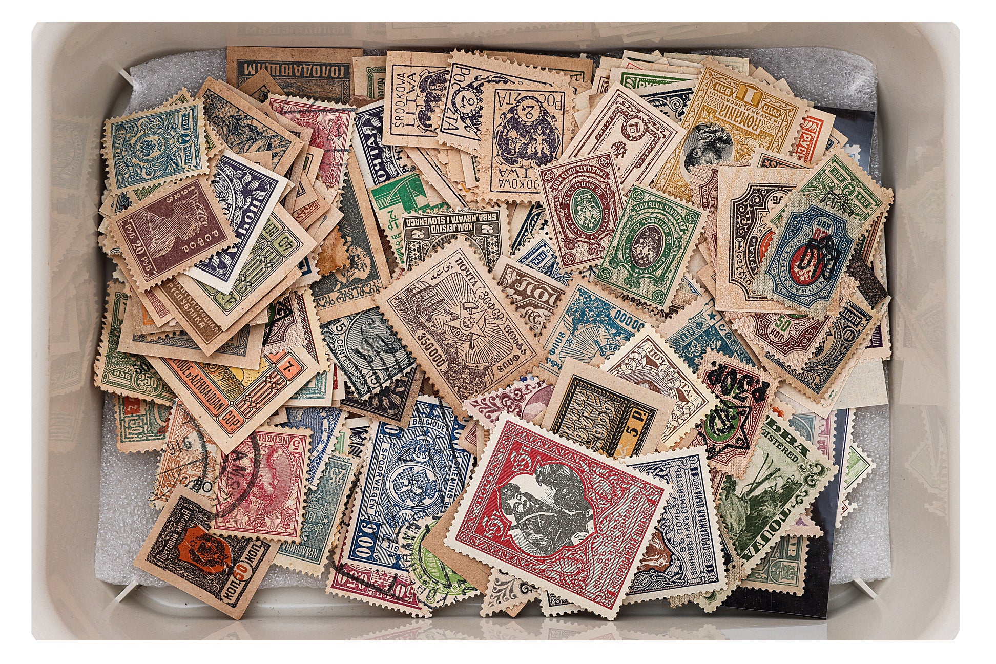 LARGE GROUP OF ASSORTED EUROPE, SOME MINT (2)