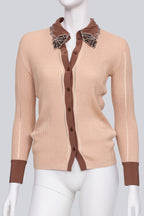 CHLOÉ- A PEACH ORANGE KNIT CARDIGAN WITH FLORAL MOTIF COLLAR
