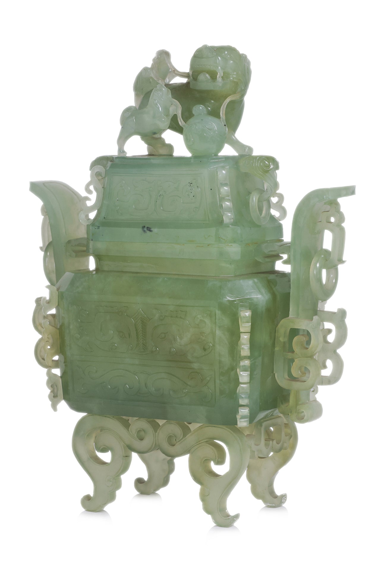 A LARGE SERPENTINE JADE ARCHAISTIC CENSER AND COVER