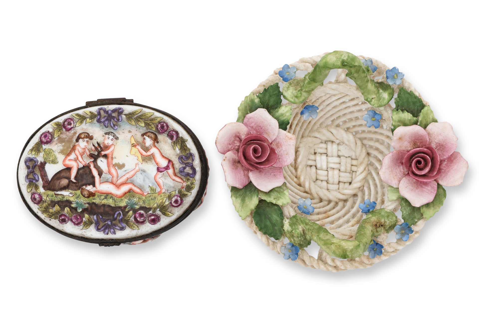 A GROUP OF SIX PORCELAIN FIGURINES AND ORNAMENTS