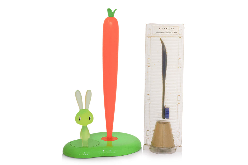 A GROUP OF FOUR ALESSI HOMEWARES PLUS A ROBIN DOOR STOP