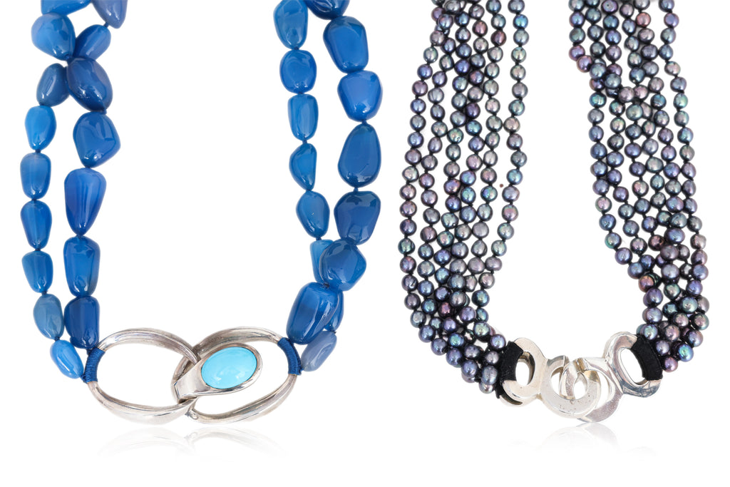 TWO NECKLACES WITH SILVER CLASPS