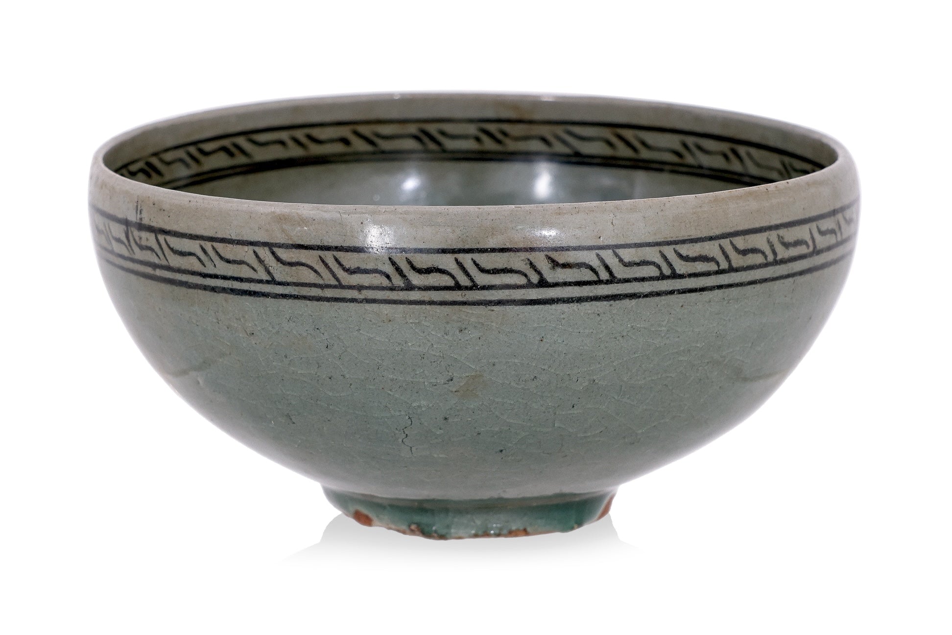 A KOREAN INLAID CELADON BOWL