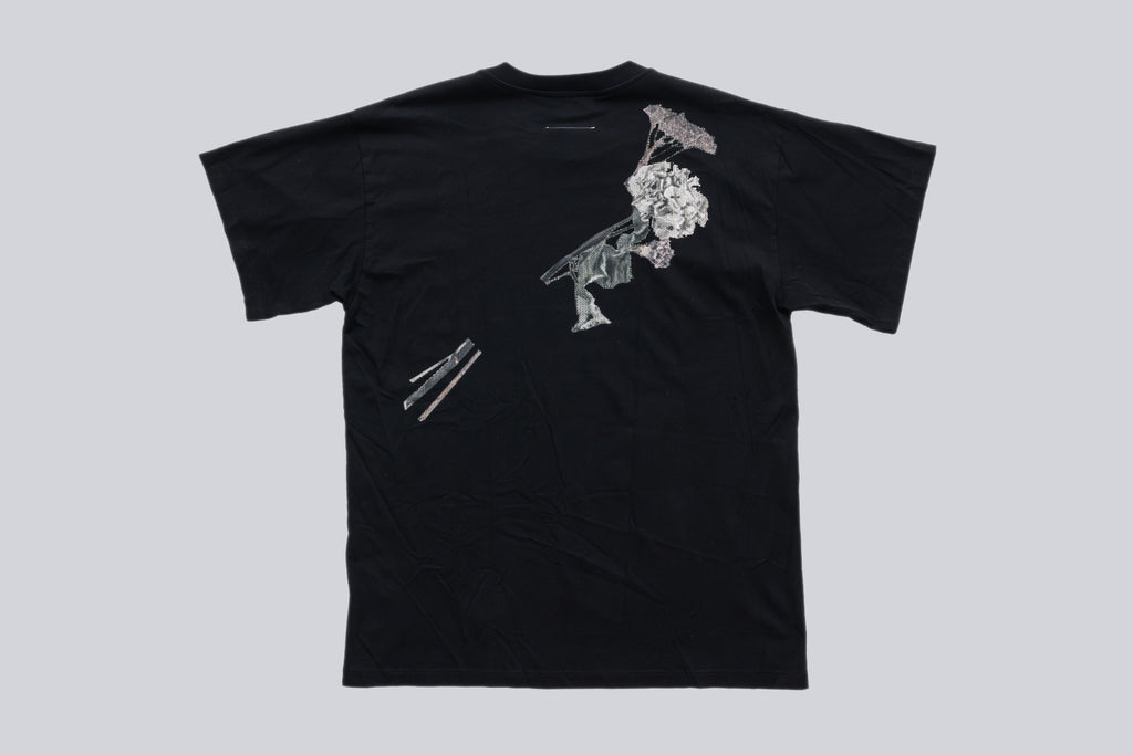 MAISON MARGIELA MM6 - A FLORAL GRAPHIC T-SHIRT