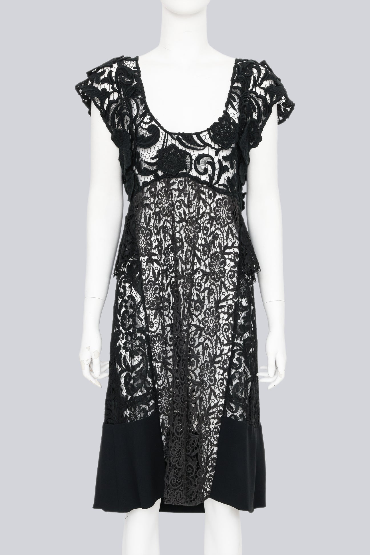 PRADA - A 2008 BLACK COTTON BLEND HEAVY LACE APPLIQUE PANELLED DRESS