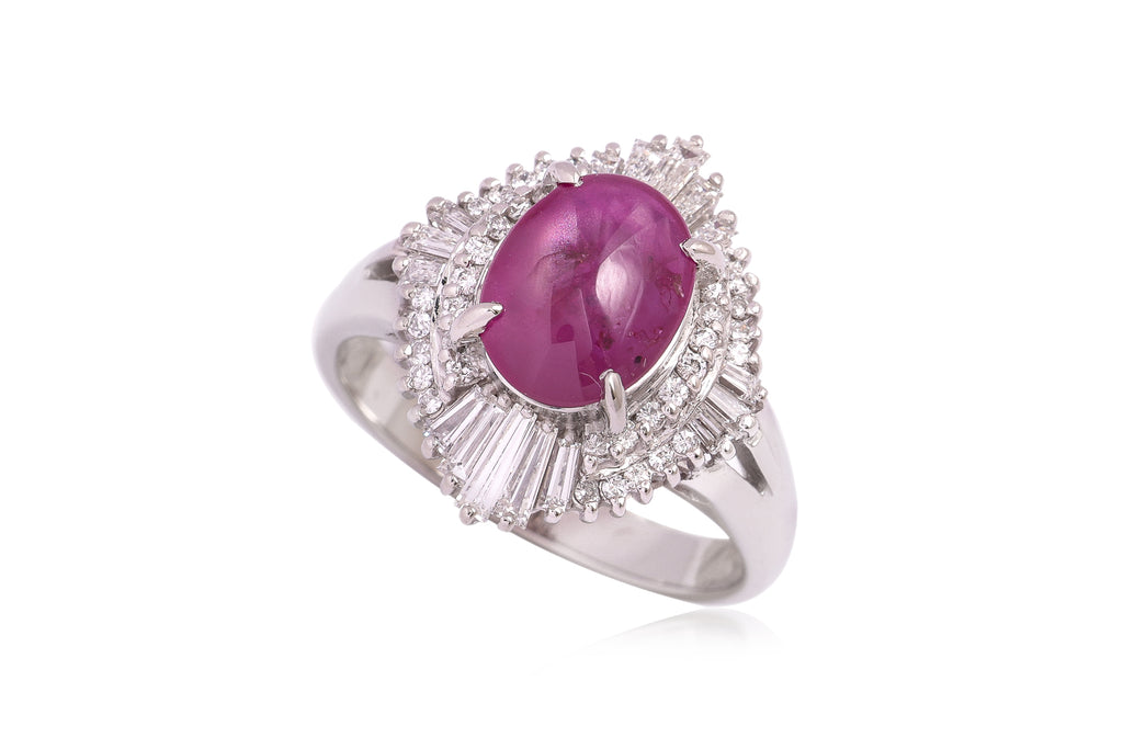 A STAR RUBY AND DIAMOND RING
