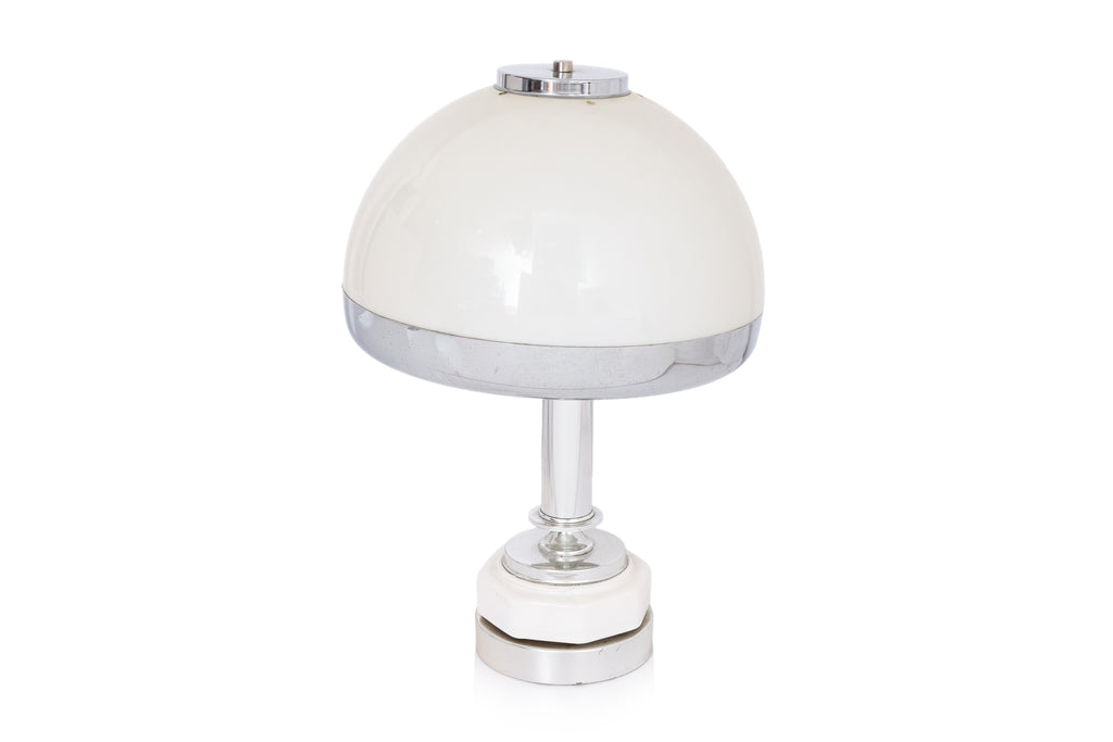 A CONTEMPORARY TABLE LAMP