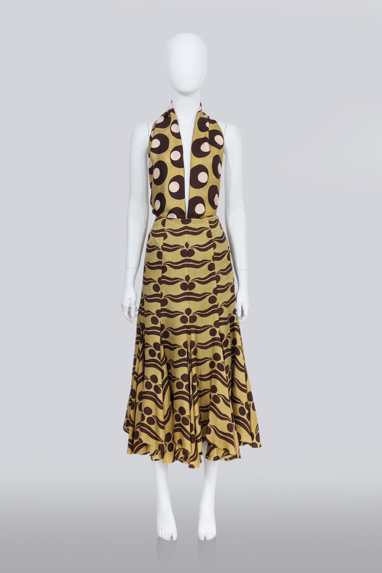 EASTON PEARSON - A LIME PATTERNED SKIRT WITH MATCHING BELT