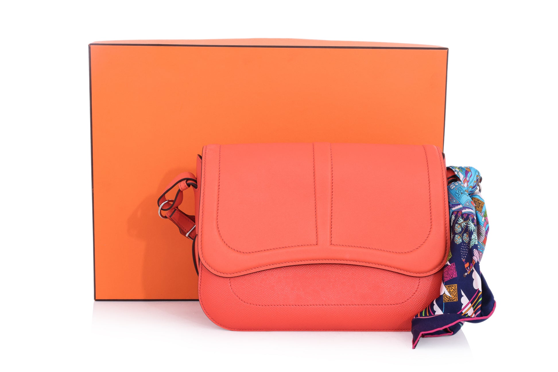 HERMÈS – AN ORANGE POPPY ‘HARNAIS’ BAG
