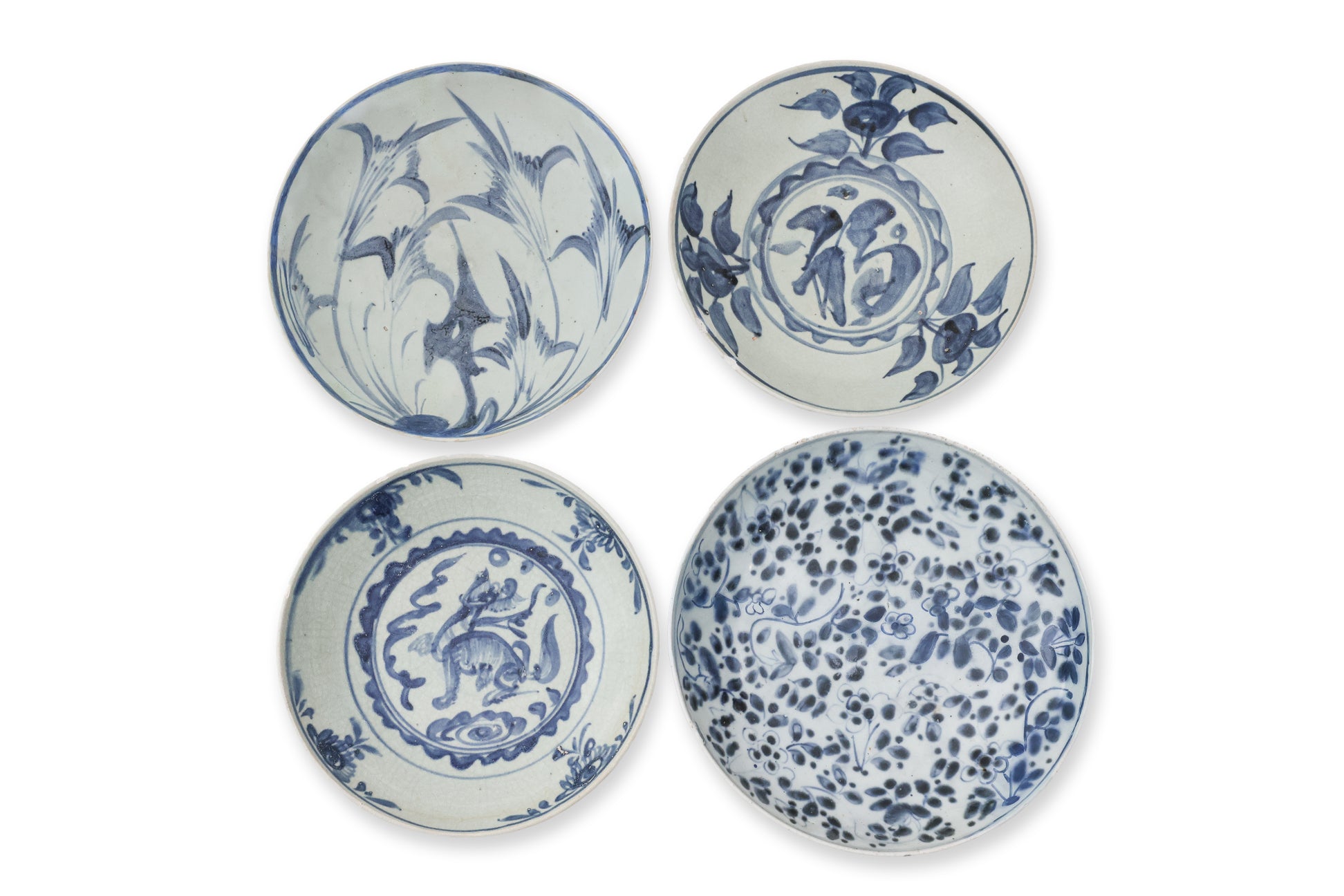 A GROUP OF FOUR BLUE AND WHITE DISHES