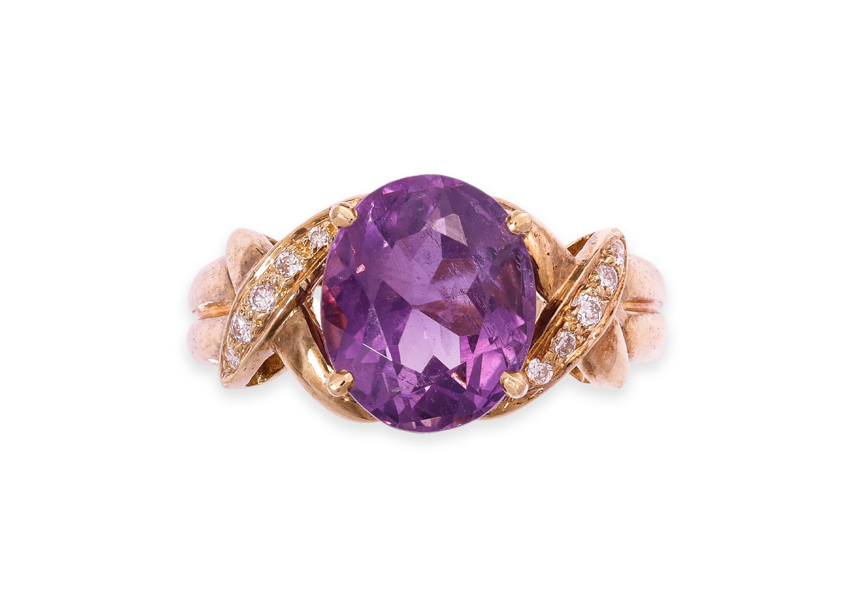 AN AMETHYST AND DIAMOND RING