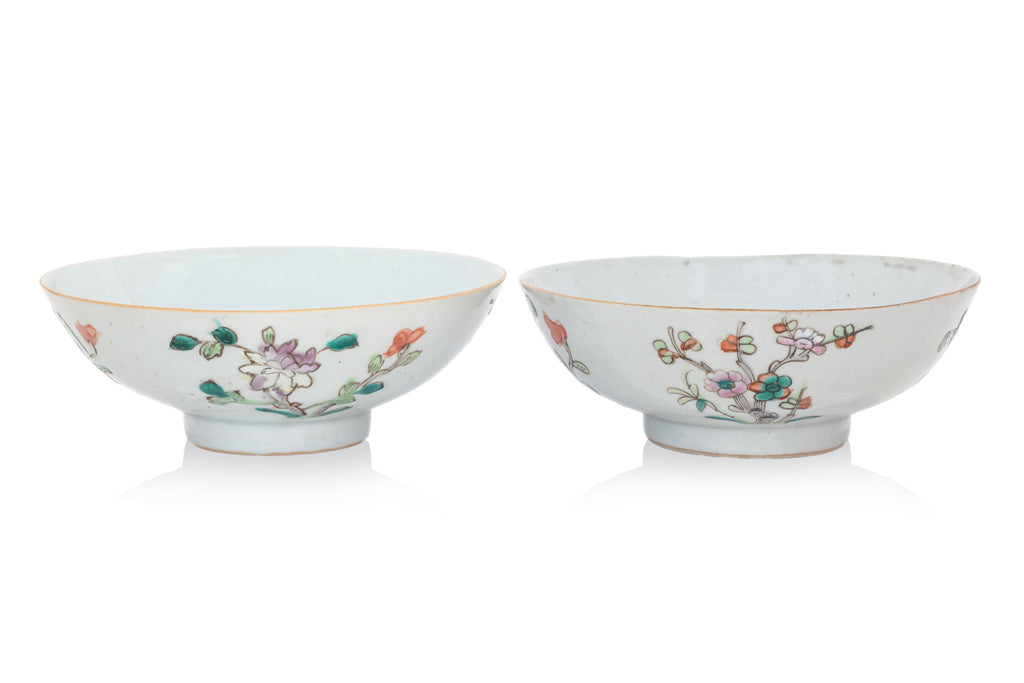 A GROUP OF ELEVEN FAMILLE ROSE PORCELAIN WARES