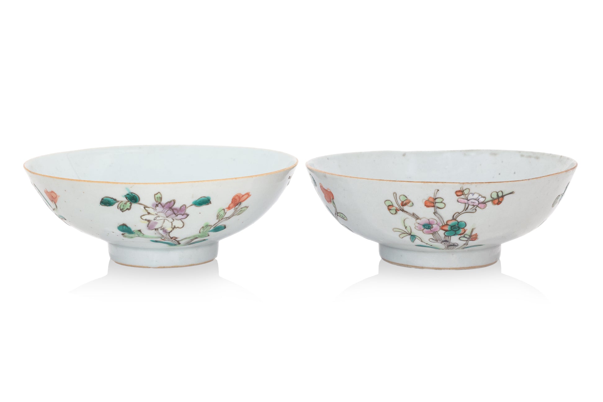 A GROUP OF ELEVEN FAMILLE ROSE PORCELAIN WARES