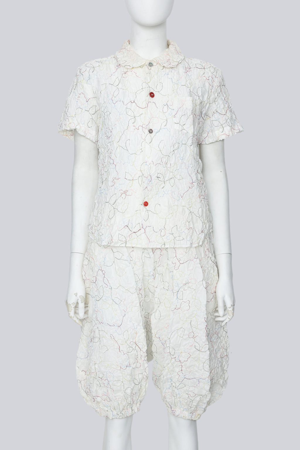 COMME DES GARÇONS TAO - A 2010 WHITE RUCHED SET WITH MULTICOLORED QUILTING