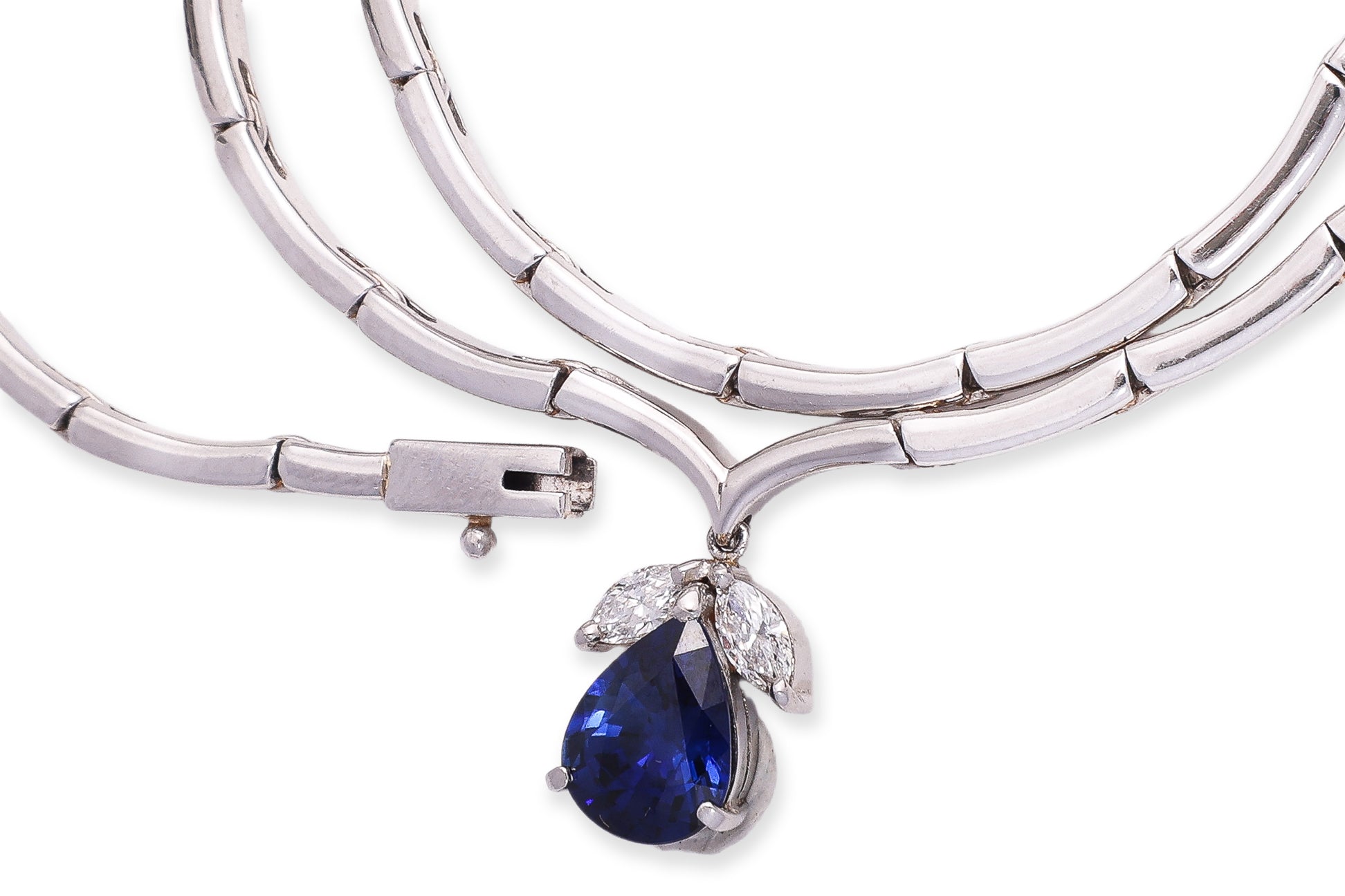 A BLUE SAPPHIRE AND DIAMOND NECKLACE