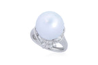 A SOUTH SEA CULTURED PEARL AND DIAMOND RING