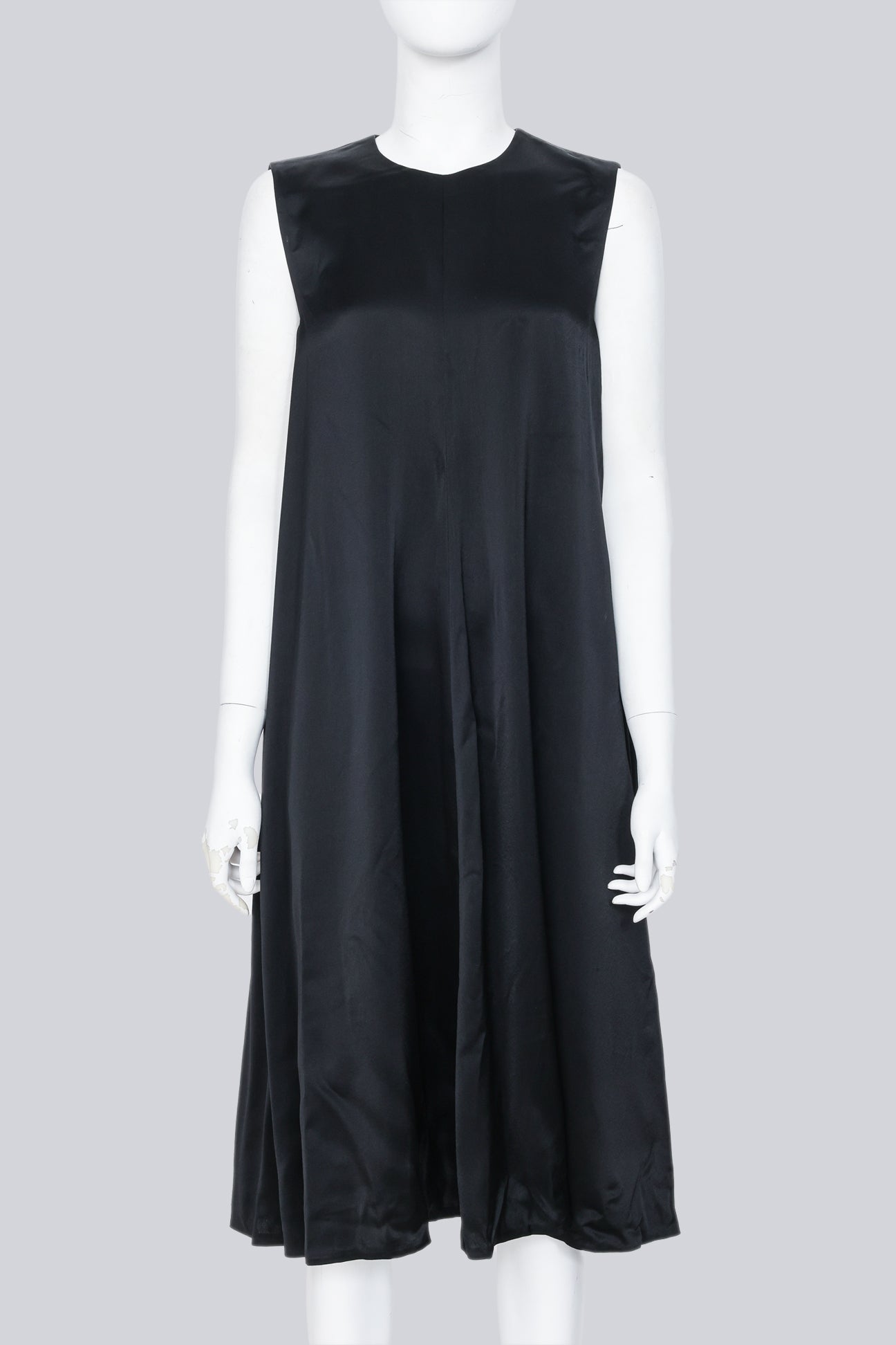 NOIR KEI NINOMIYA - A BLACK SLEEVELESS DRESS