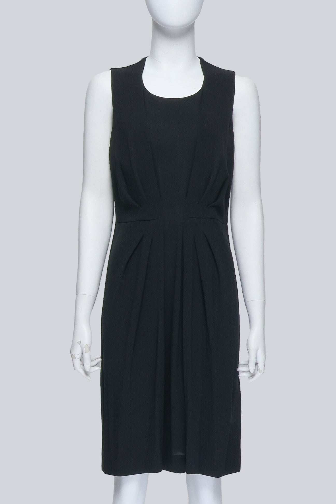 GIVENCHY - A BLACK PLEATED DRESS