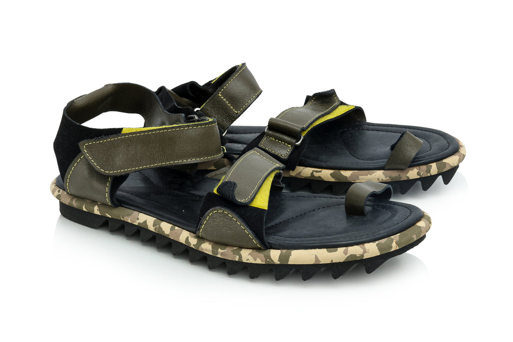 DRIES VAN NOTEN - A PAIR OF BLACK AND OLIVE GREEN SANDALS
