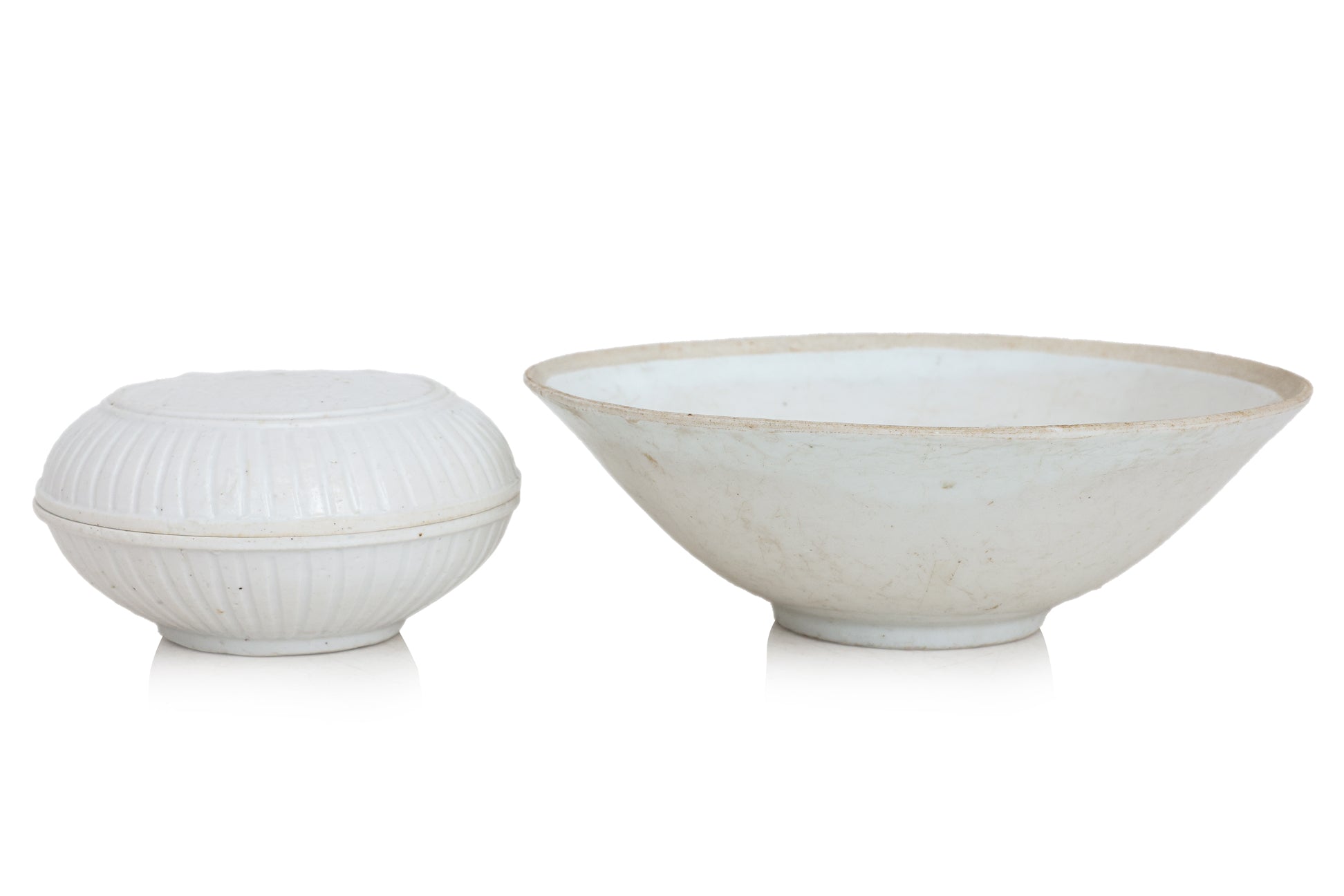 A GROUP OF THREE SONG-TYPE WARES