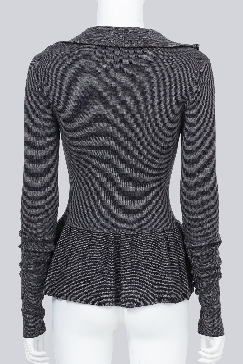 STELLA MCCARTNEY - A GREY SOFT PLEATED CARDIGAN