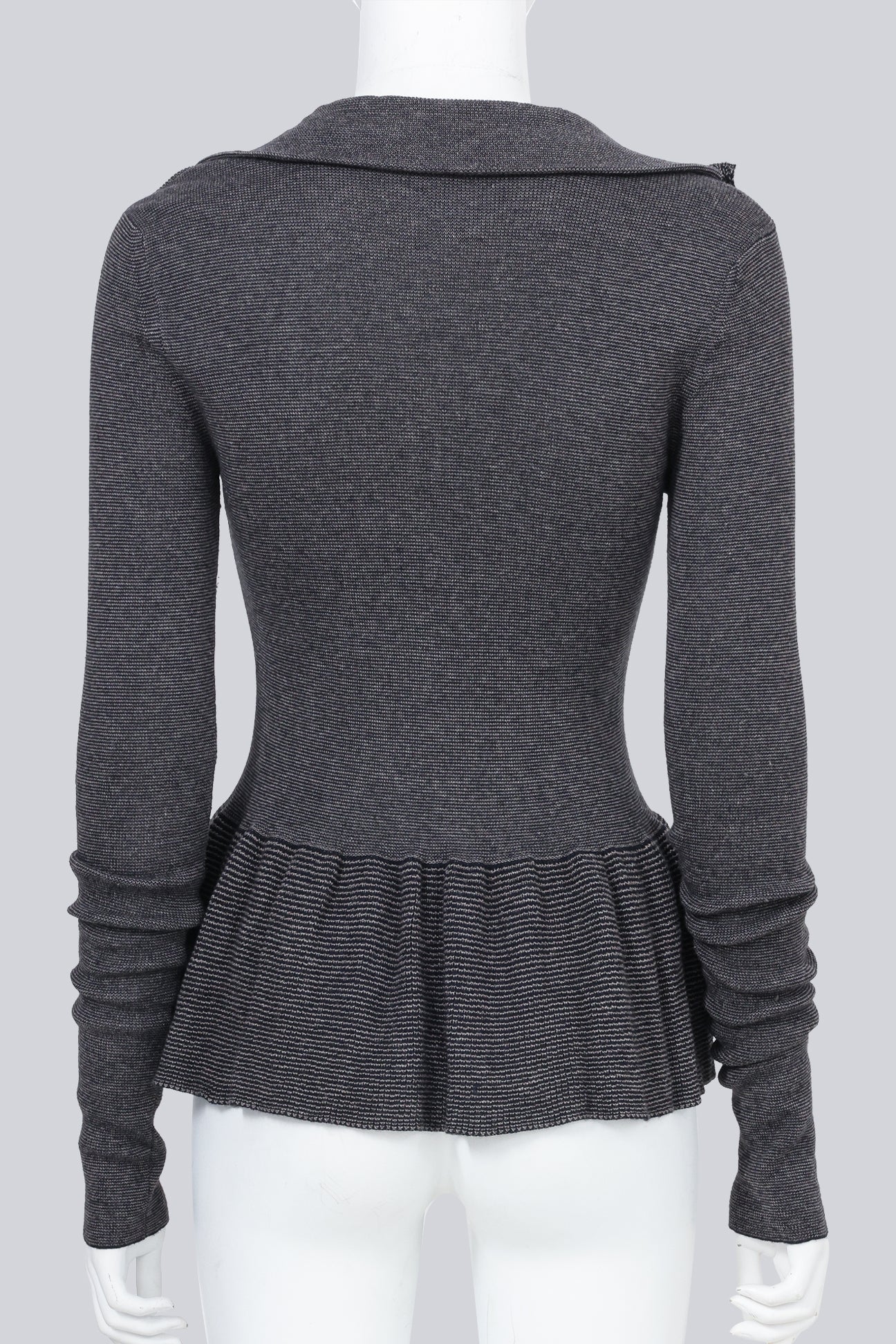 STELLA MCCARTNEY - A GREY SOFT PLEATED CARDIGAN