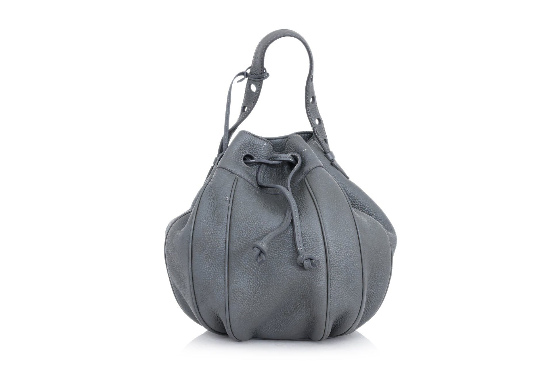 MYRIAM SCHAEFER -  A GREY LEATHER BUCKET BAG