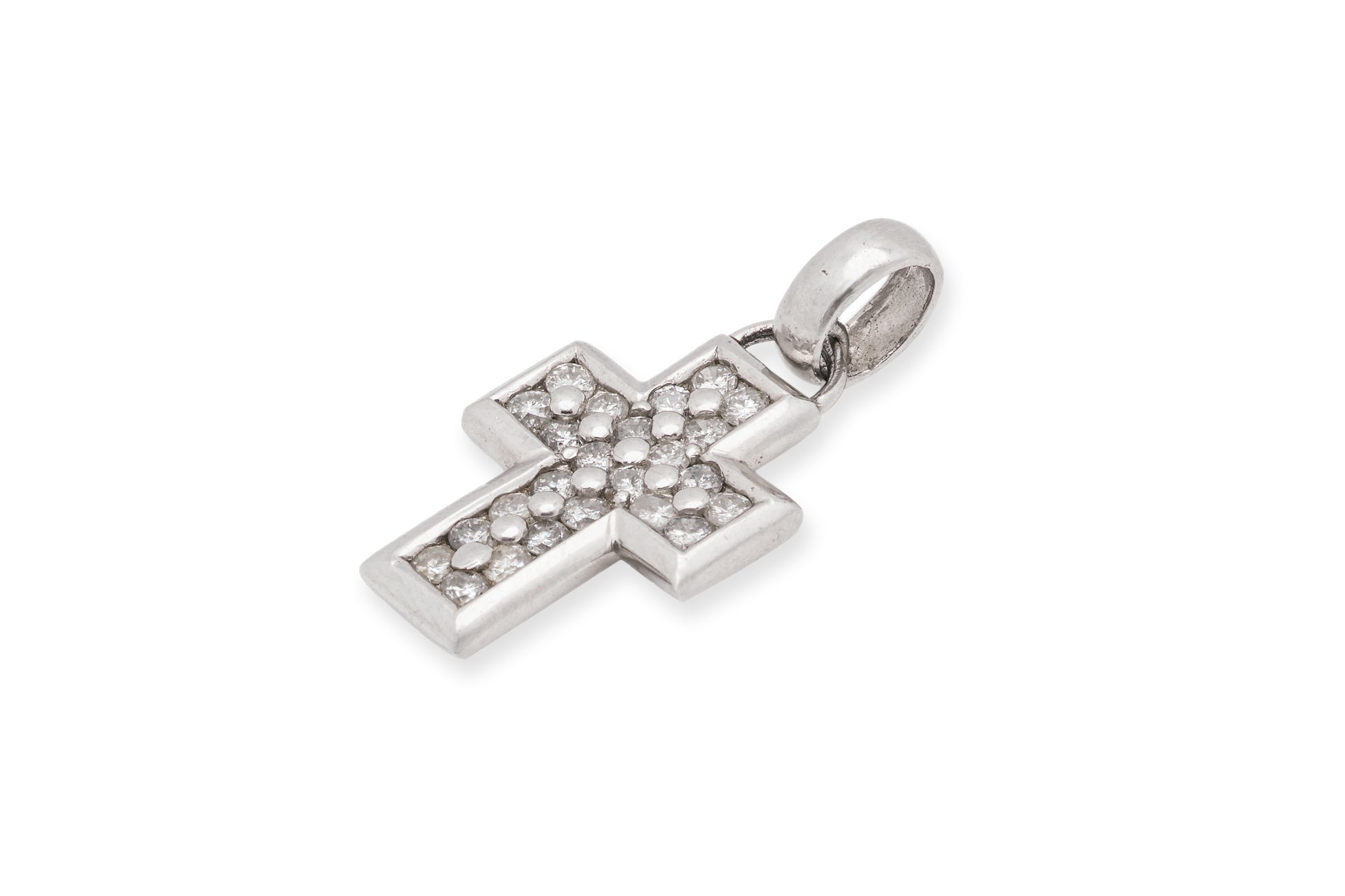 A DIAMOND 'CROSS' PENDANT