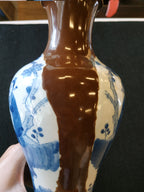 A BATAVIAN STYLE BLUE AND WHITE BALUSTER VASE