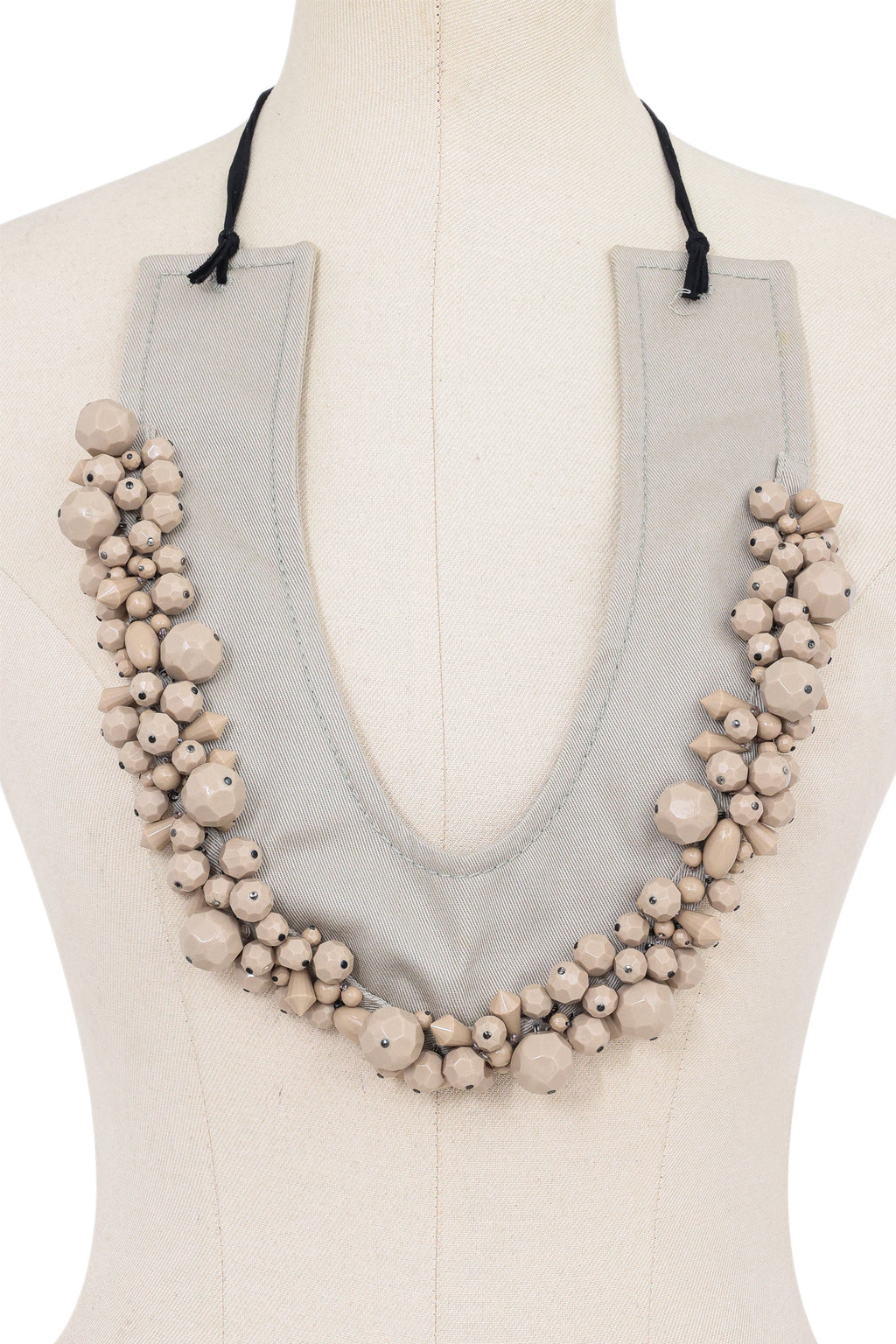 PRADA - A STATEMENT NECKLACE