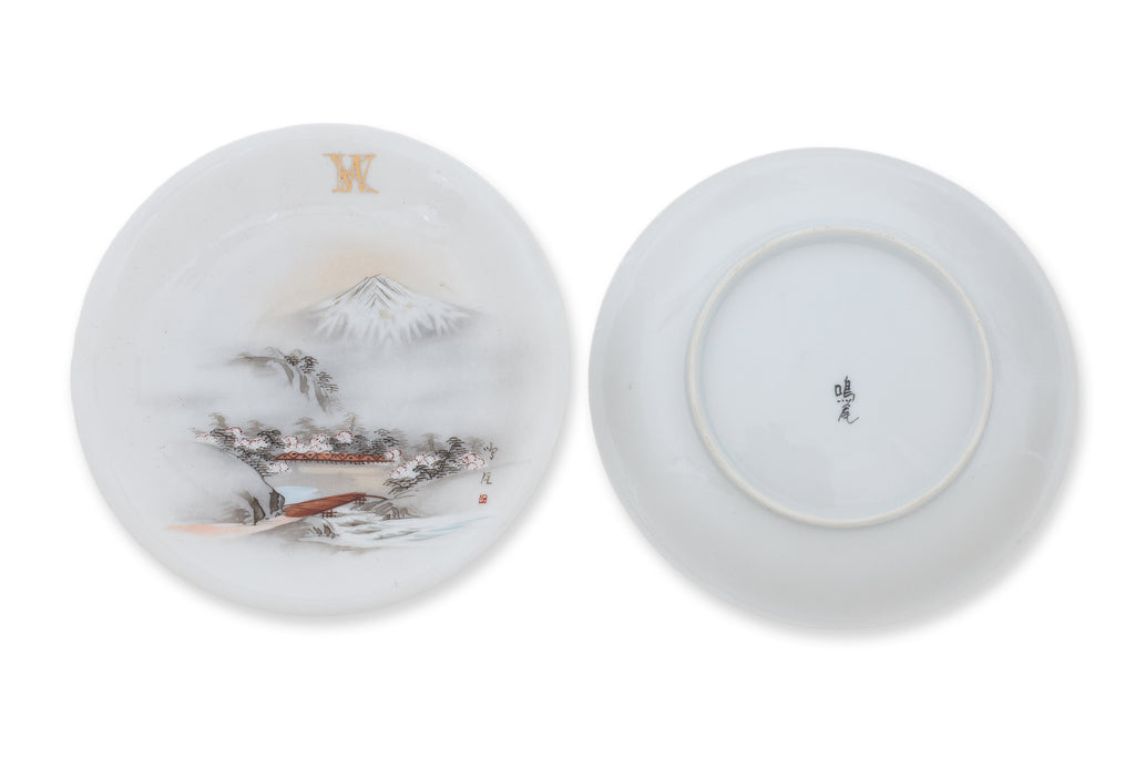 A JAPANESE EGGSHELL PORCELAIN TEA SET