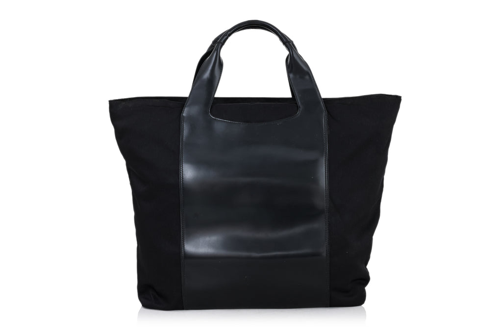 GUCCI - A LARGE LEATHER AND CANVAS TOTE