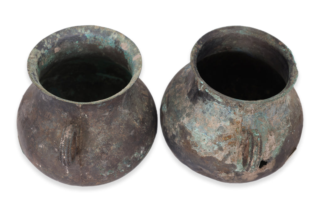 TWO BRONZE FOOD VESSELS, MOU