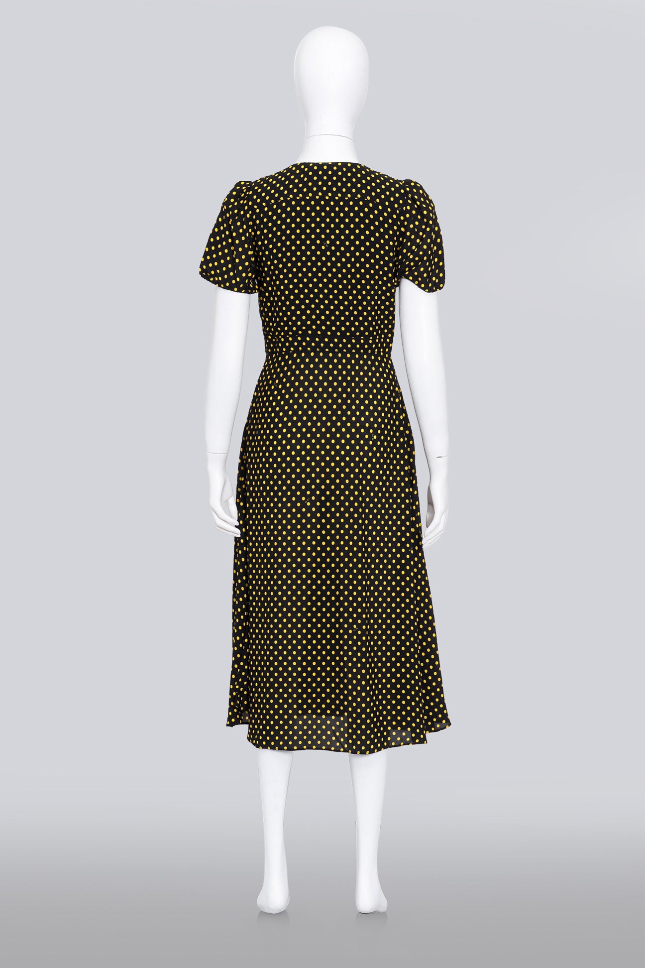 N*21 - A BLACK DRESS WITH YELLOW POLKA DOTS