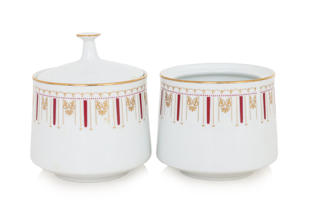 A NORITAKE 'REBECCA' PATTERN PART TEA SERVICE