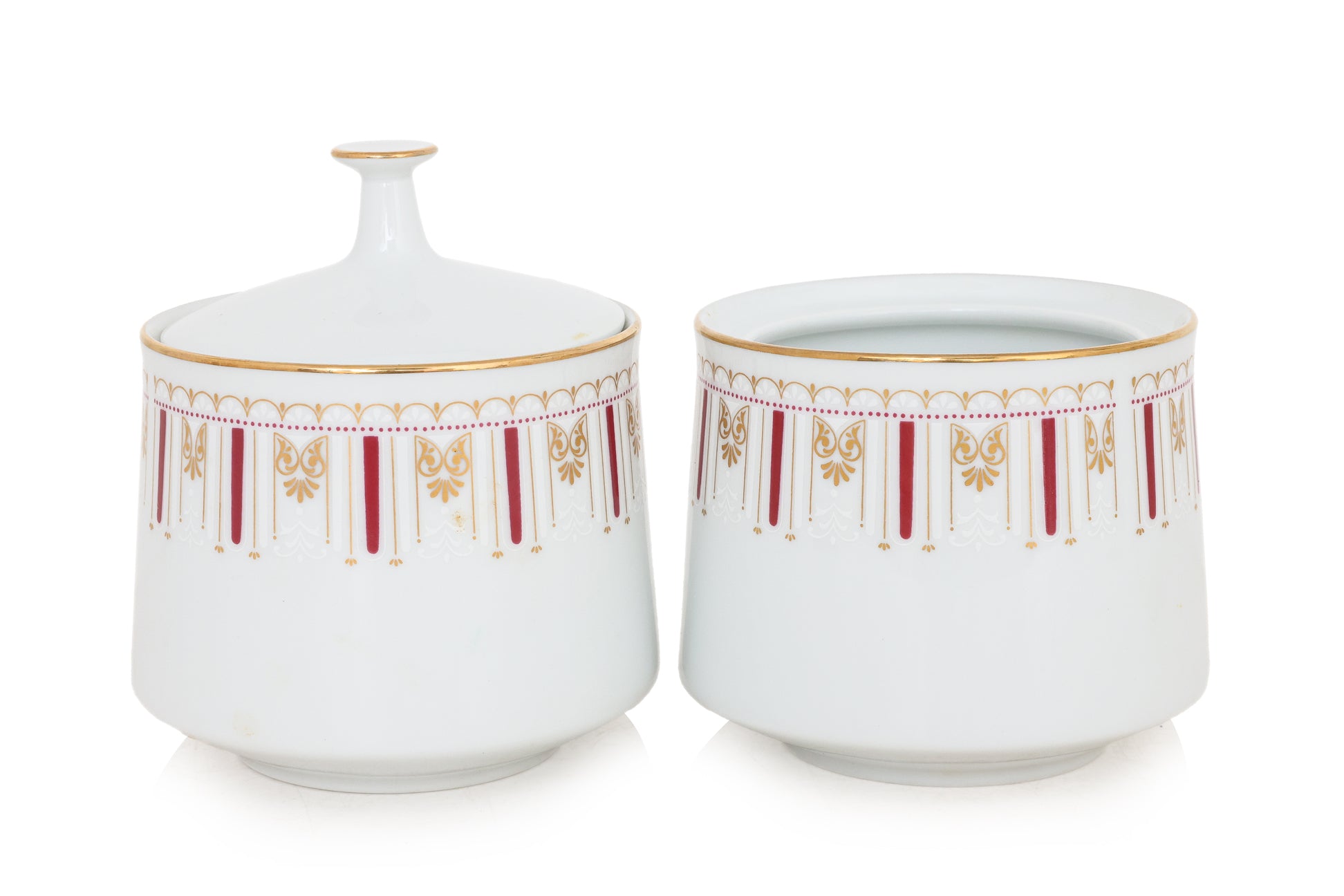 A NORITAKE 'REBECCA' PATTERN PART TEA SERVICE
