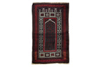 A TRIBAL WOOL PRAYER RUG (136 x 80cm)