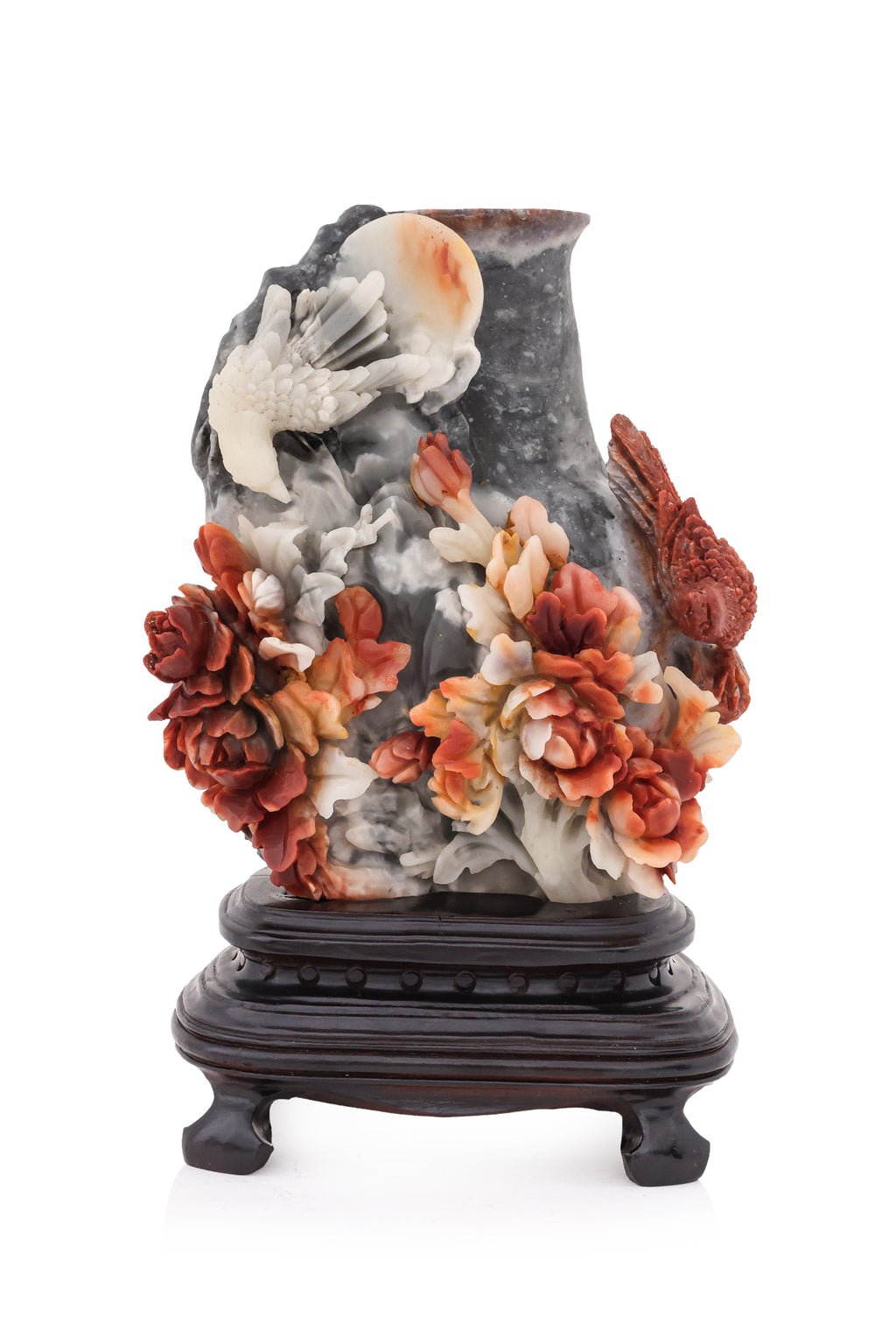 A SHOUSHAN STONE VASE WITH BIRDS AND PEONIES