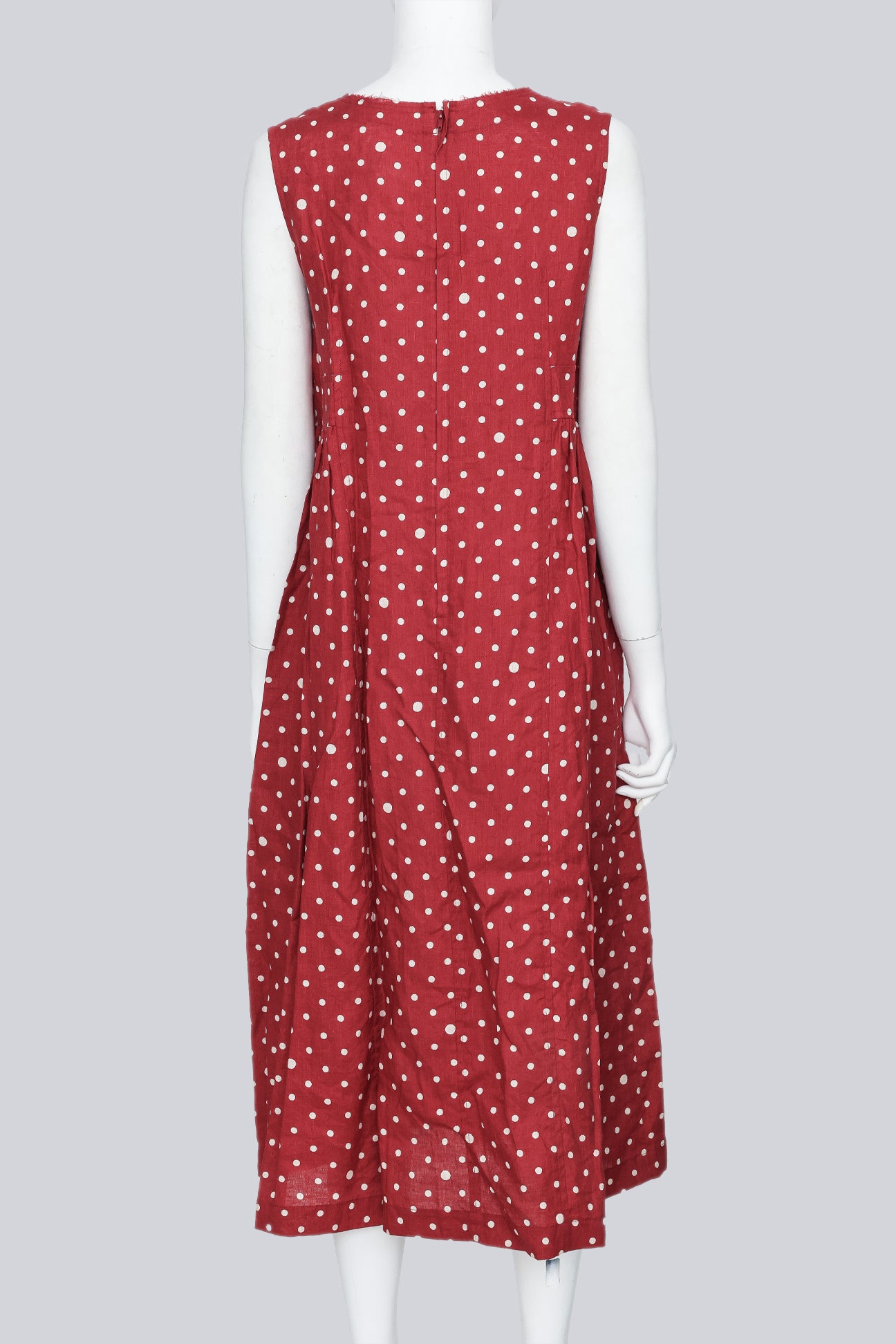 COMME DES GARÇONS - A RED POLKA DOT SLEEVELESS DRESS | Buy Now at