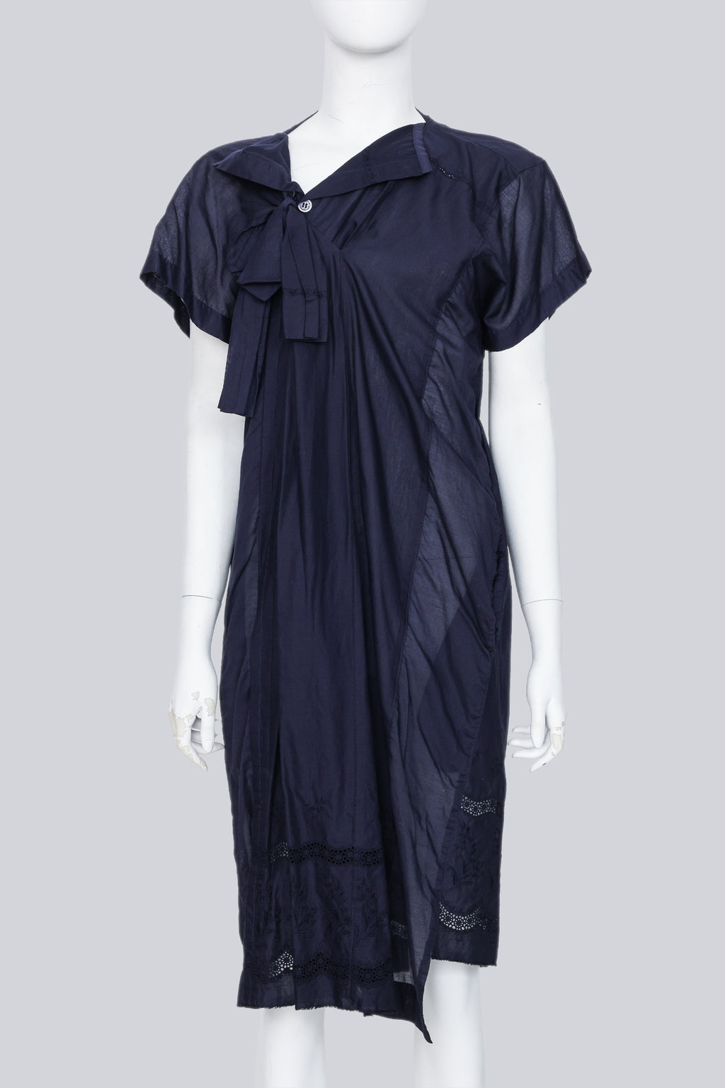 COMME DES GARÇONS TRICOT - A 2011 PURPLE LACE DETAILED DRESS