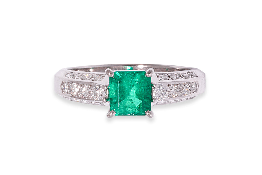 A EMERALD AND DIAMOND RING BY TASAKI