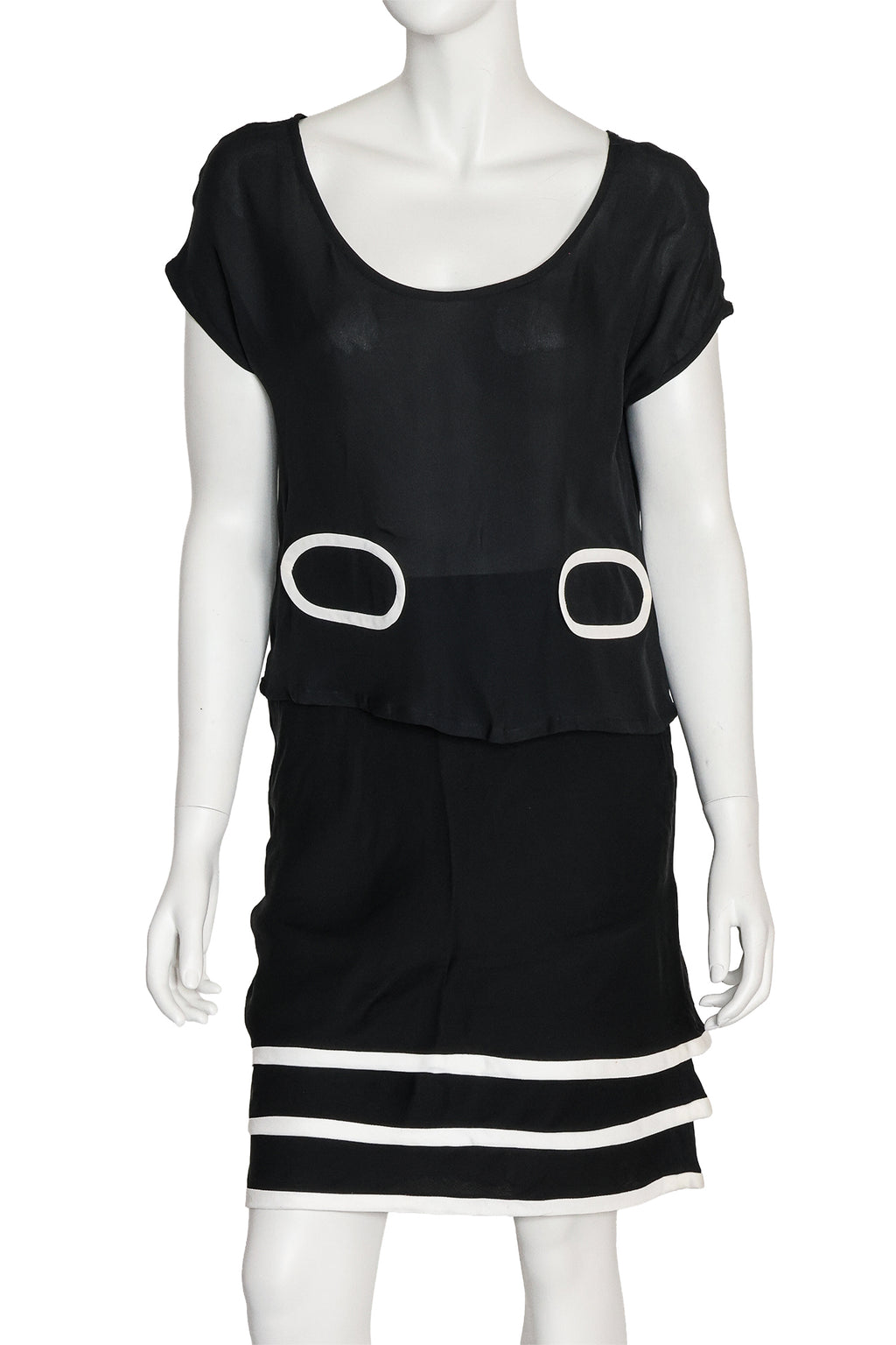 EMPORIO ARMANI - A BLACK SILK TOP AND VISCOSE SKIRT SET WITH WHITE CONTRAST PIPING
