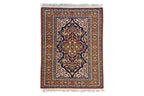 A LARGE MASHAD WOOL CARPET (282 x 198cm)