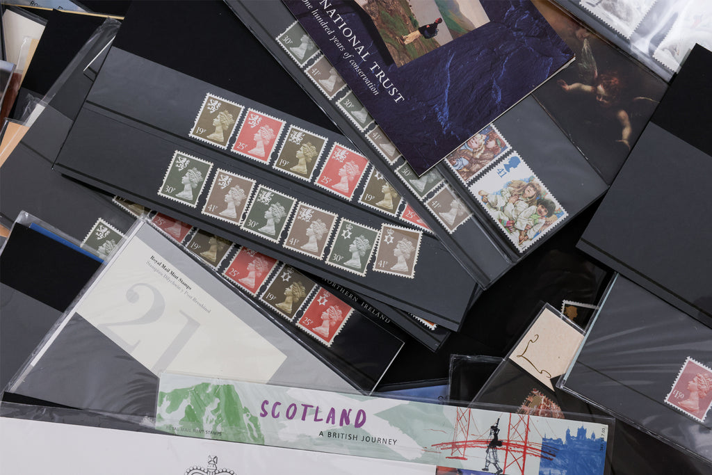 UK, MINT PRESENTATION PACKS AND ISSUES