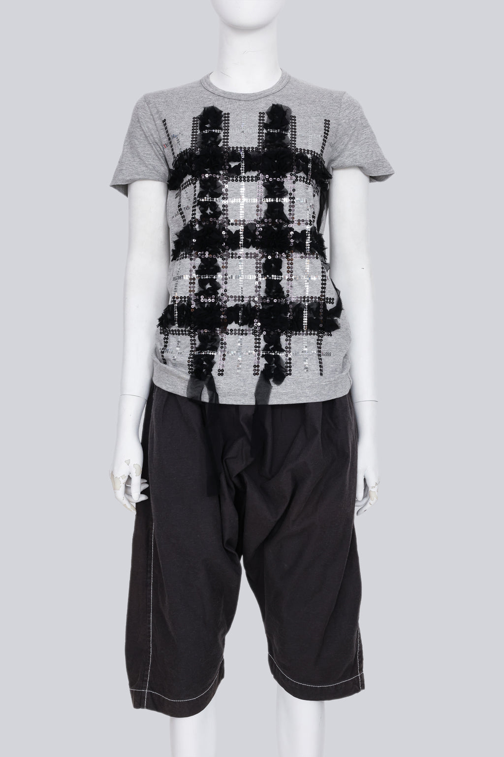 COMME DES GARCONS TRICOT - A 2011 GREY PLAID EMBROIDERED T-SHIRT AND DARK GREY CULOTTES ENSEMBLE