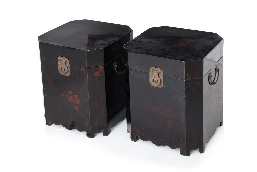 A PAIR OF BLACK LACQUERED OCTAGONAL WOODEN CHESTS