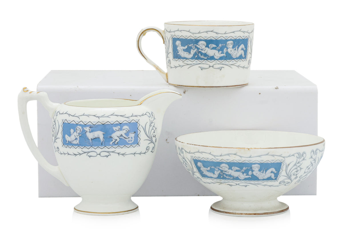 A COALPORT 'REVERLY' TEA SERVICE
