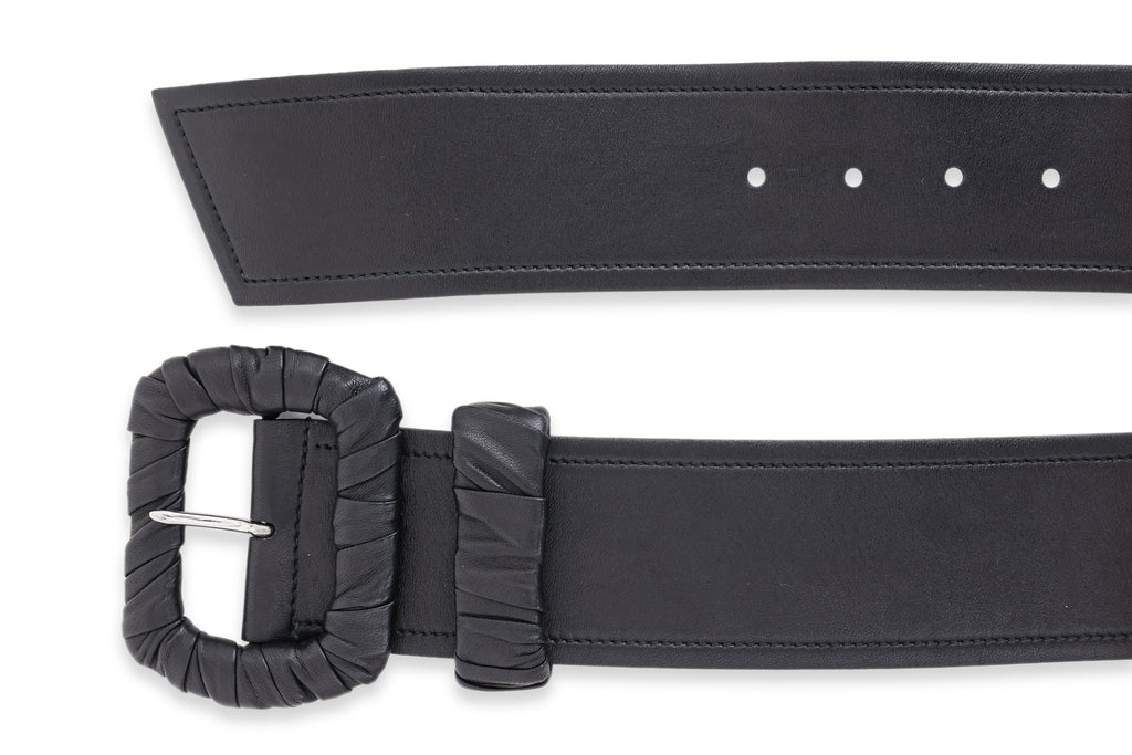 PRADA - A LEATHER BELT